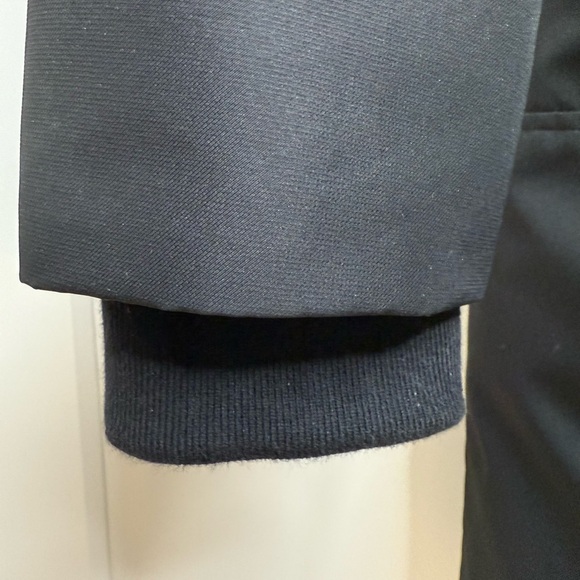 AUTH Moose Knuckles Cloud Shearling Parka with Removable Fur Hood, size XS - Picture 15 of 15